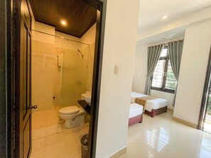 Minibar, desk, blackout drapes, free WiFi - Hoi An Riverlife Homestay (Da Nang)