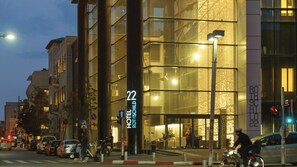 Front of property - Hotel Rothschild 22 - FATTAL COLORS (Tel Aviv)