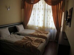 Double Room | Free cribs/infant beds, free WiFi