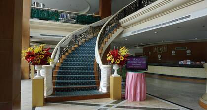 Wattana Park Hotel