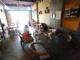 Breakfast, lunch, dinner served; international cuisine 