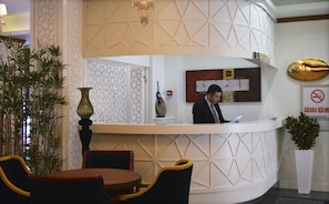 Reception - Grand Sera Hotel (Ankara)