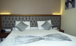 Standard Double Room | Roupas de cama premium, Wi-Fi de cortesia, roupa de cama