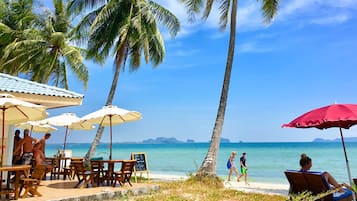 Beach bar