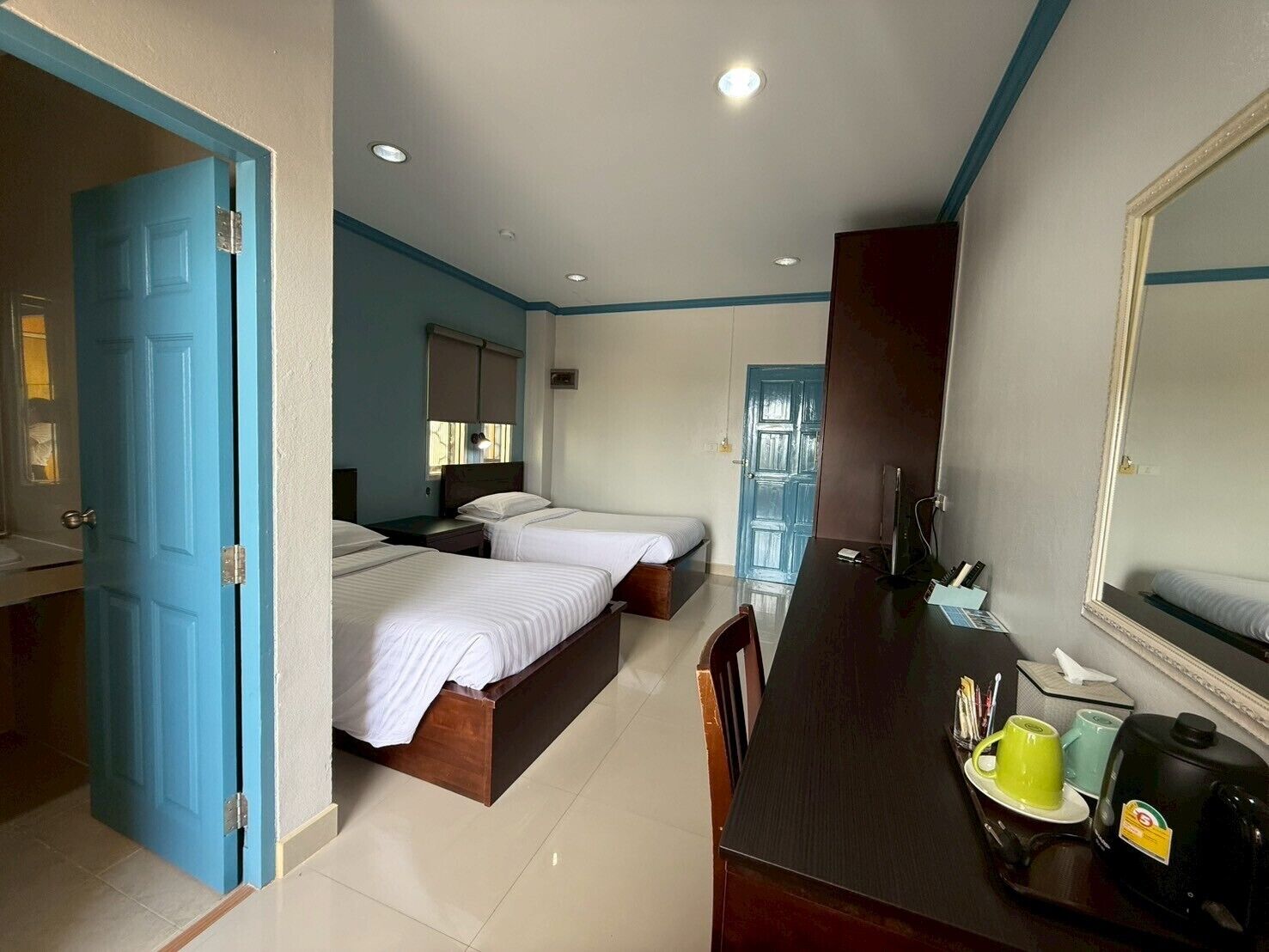 twin room | hypo-allergenic bedding, desk, blackout curtains, free cots/infant beds