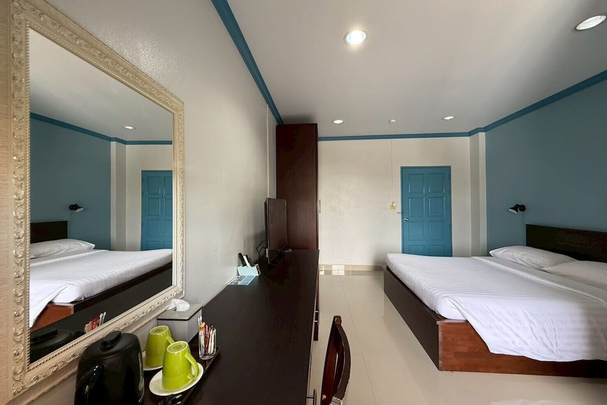 double room | hypo-allergenic bedding, desk, blackout curtains, free cots/infant beds