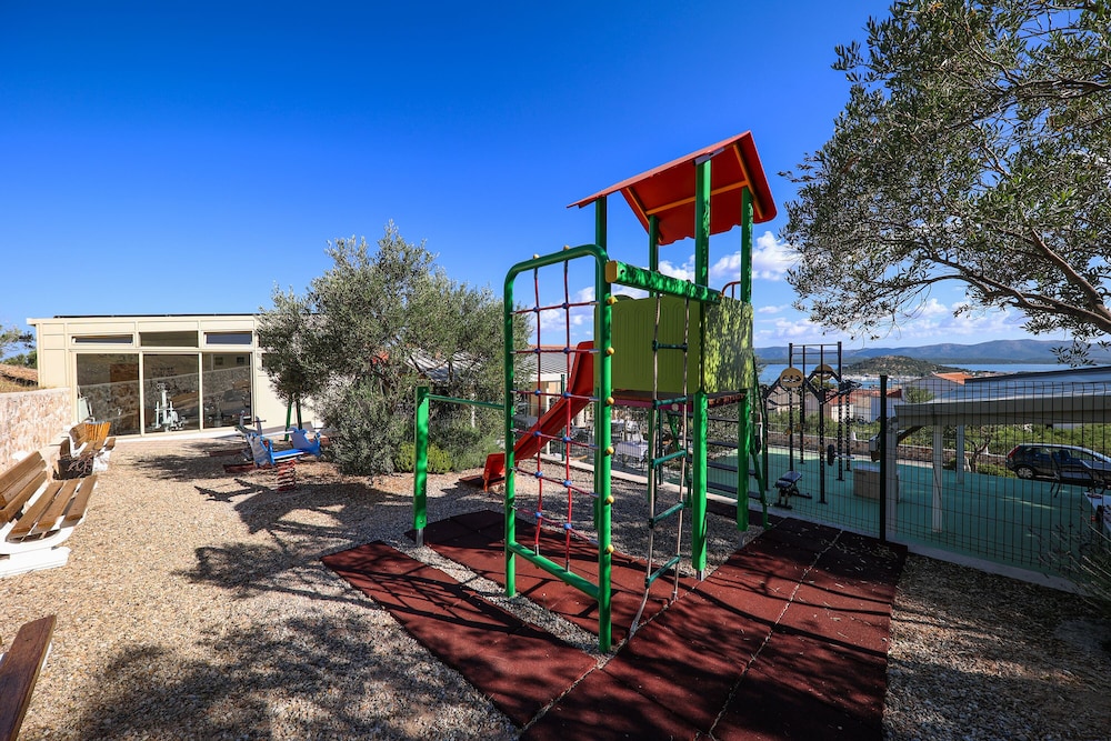 Hotel Murter by null