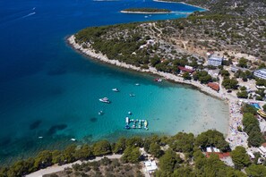 Beach nearby - Hotel Murter (Murter-Kornati)