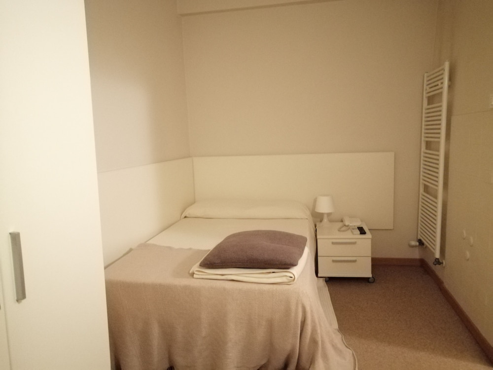 Hotel Cervetta 5 by null