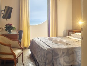 Matrimoniale Comfort Vista Mare con Balcone - Hotel Sinuessa Terme (Mondragone)