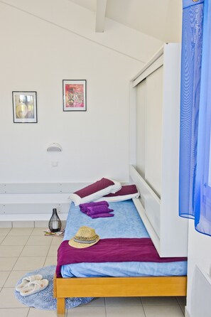 1 bedroom, free WiFi, bed sheets, wheelchair access - Azureva Le Grau du Roi (Le Grau-Du-Roi)