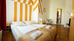 Chambre Standard Double ou avec lits jumeaux