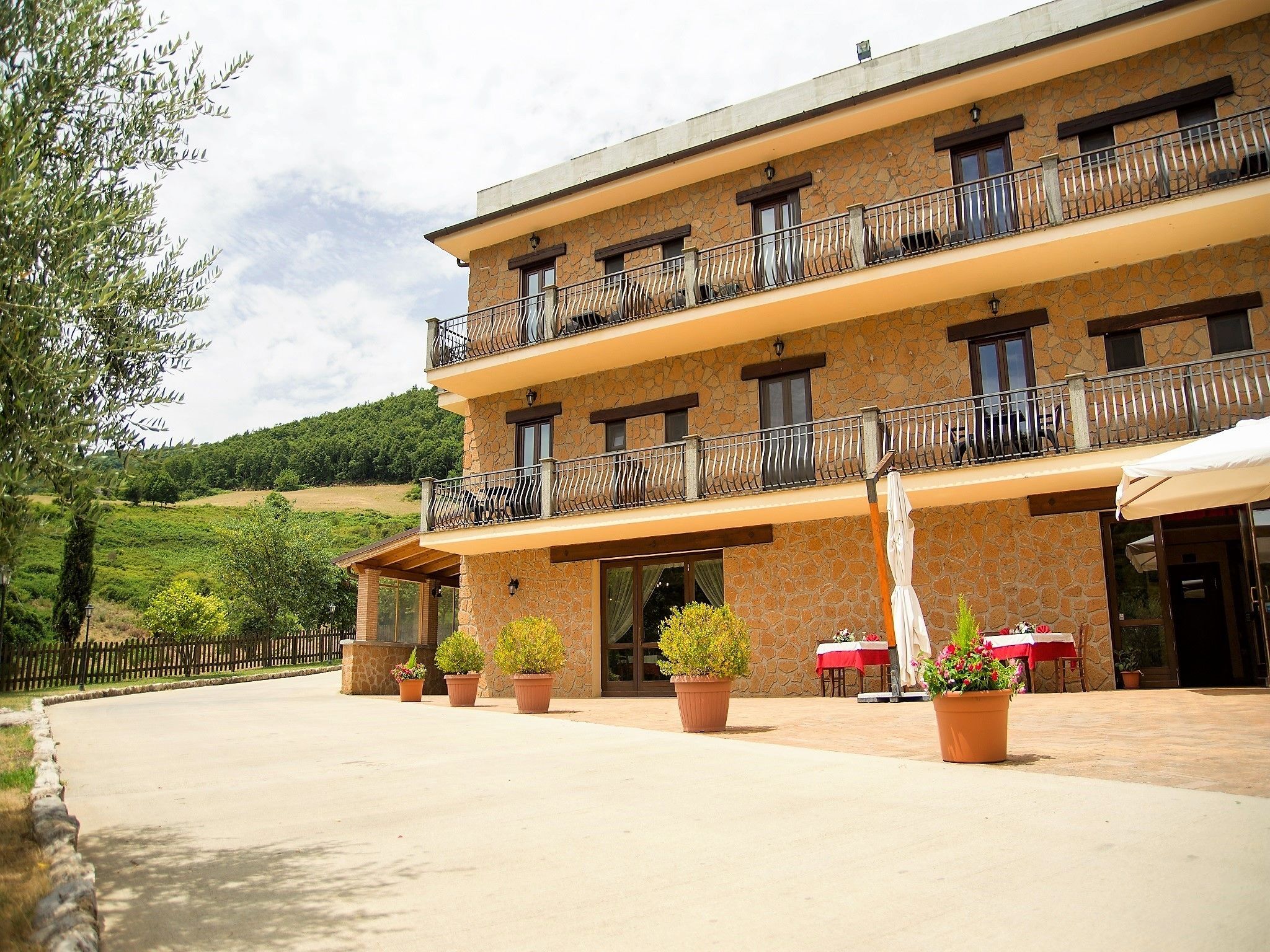 Overnatningsstedets facade