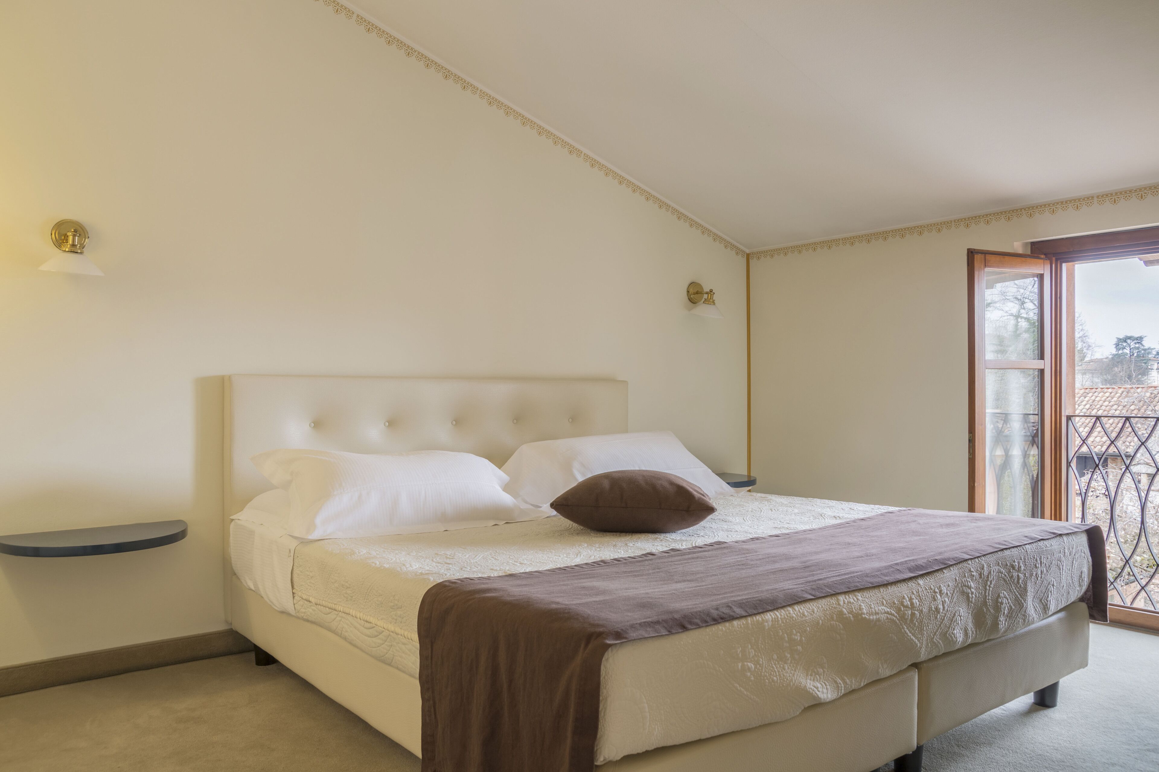 Chambre Standard Double ou avec lits jumeaux