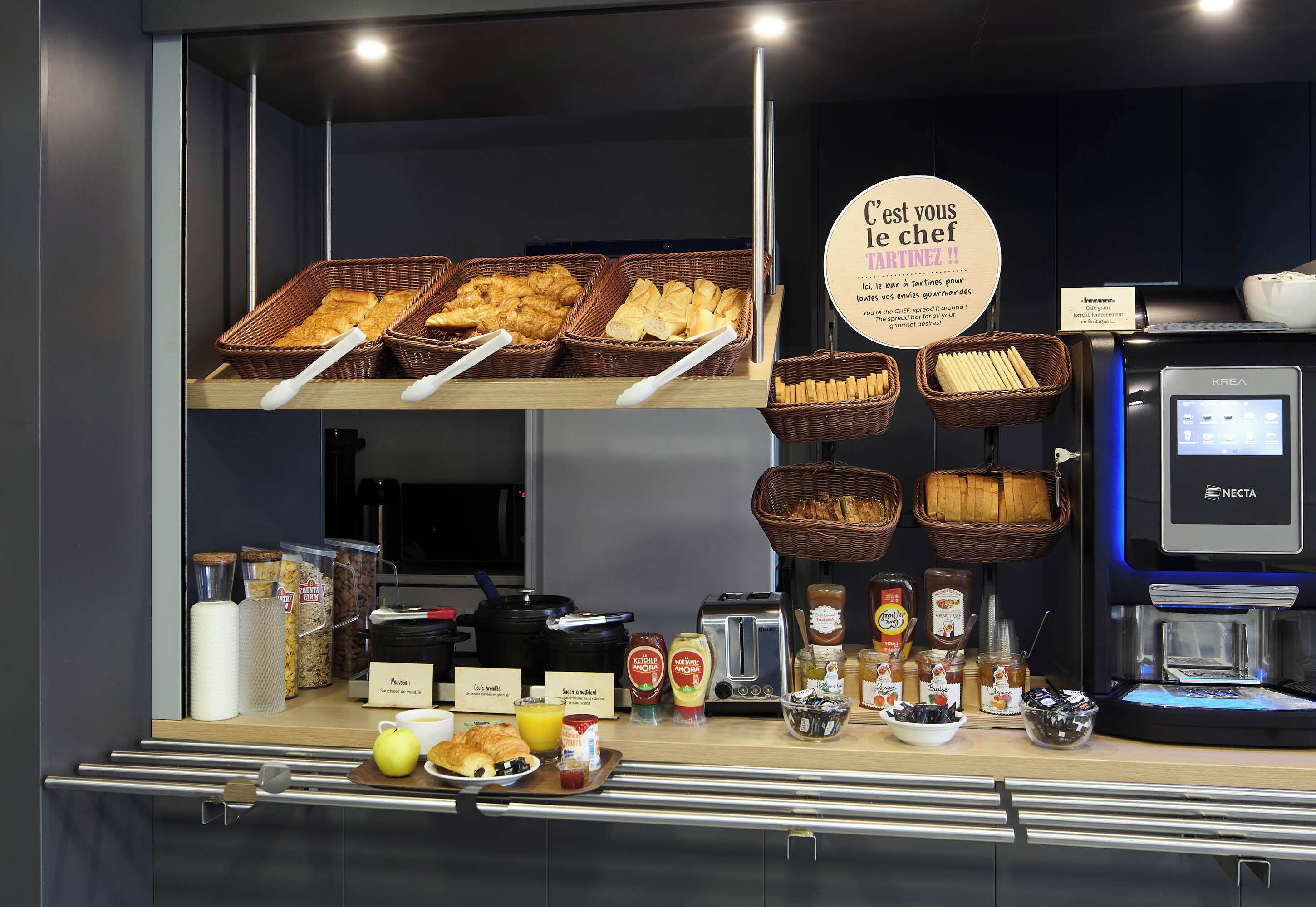 Daily buffet breakfast for a fee