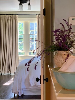 Spa - The Pebble Bed & Breakfast (Halifax)