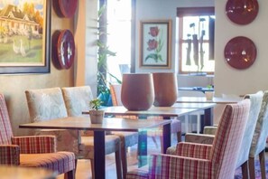 Free daily cooked-to-order breakfast  - The Mandyville (Jeffreys Bay)