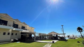 Classic Suite, 1 Bedroom | Balcony