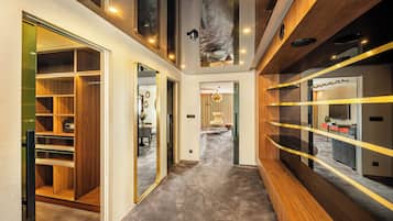 Kings Apartment