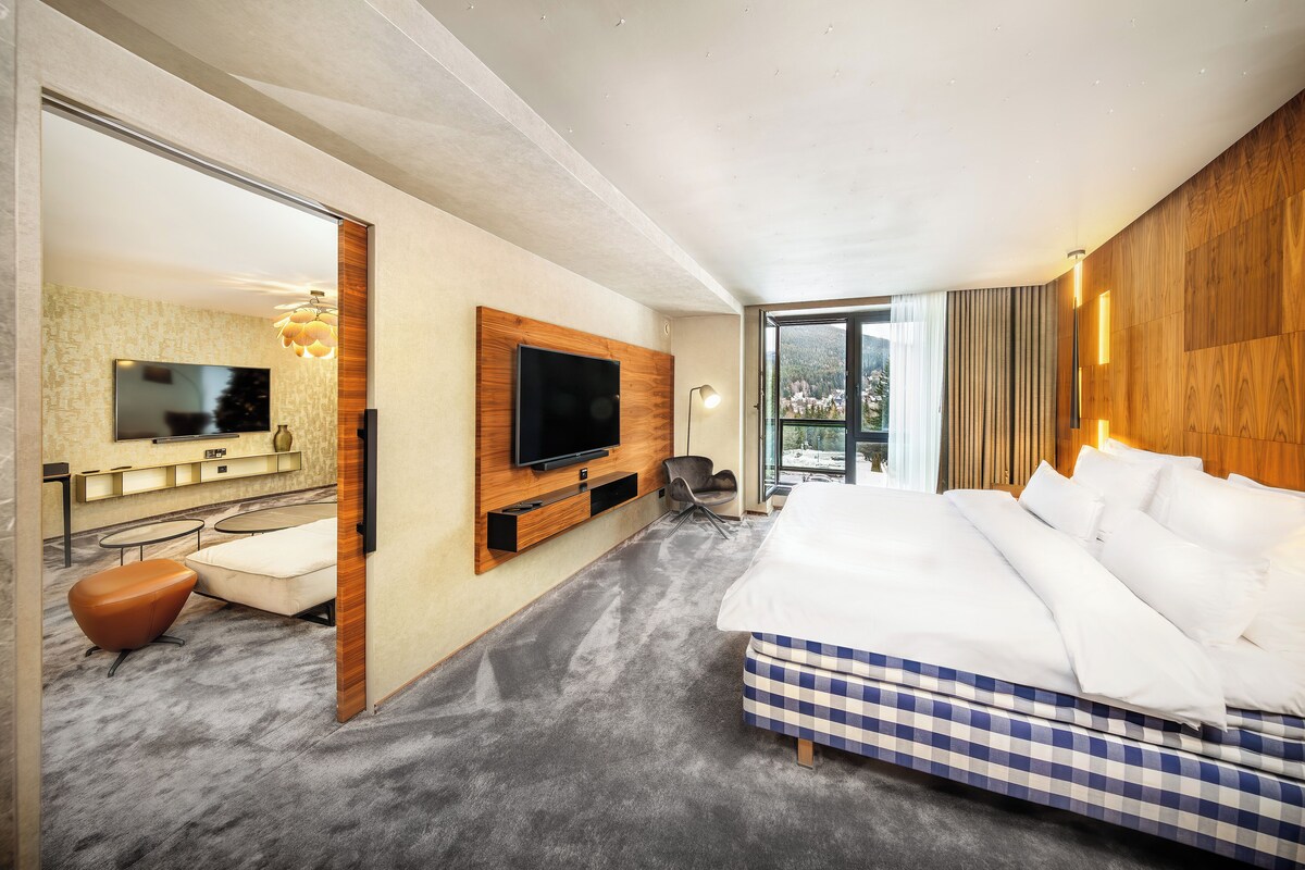 Kings Apartment | 迷你吧、客房內保險箱、書桌、筆電工作空間