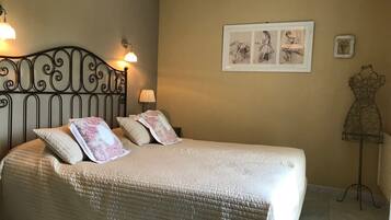 Twin Room, Terrace