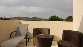 Individually decorated, individually furnished, desk, blackout drapes