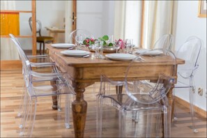 Departamento de lujo (at 11 Rozana Street) | Insonorización, tabla de planchar con plancha y camas extra 