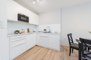 Private kitchen - P&O Apartments Mokotów (Warsaw)