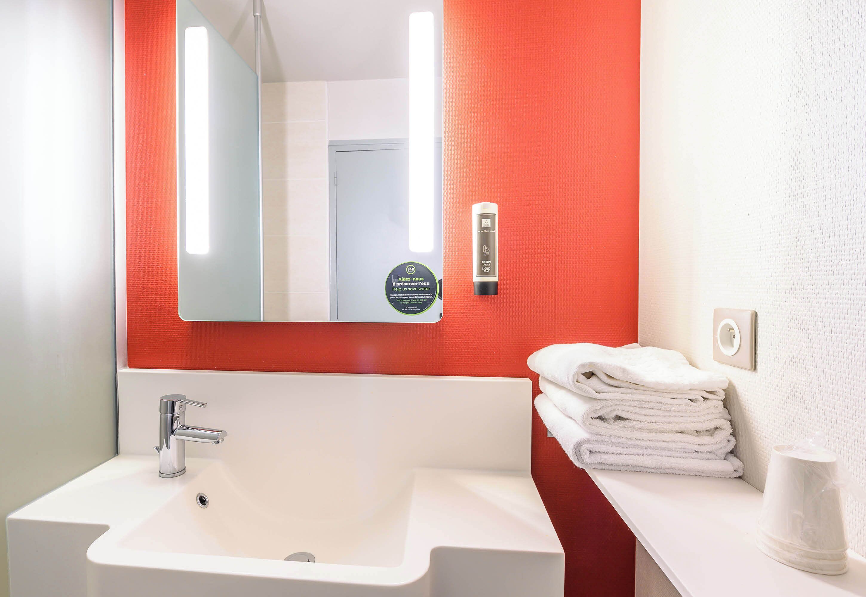 Photo - B&B HOTEL Orange