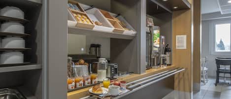 Frukostbuffé varje dag mot avgift