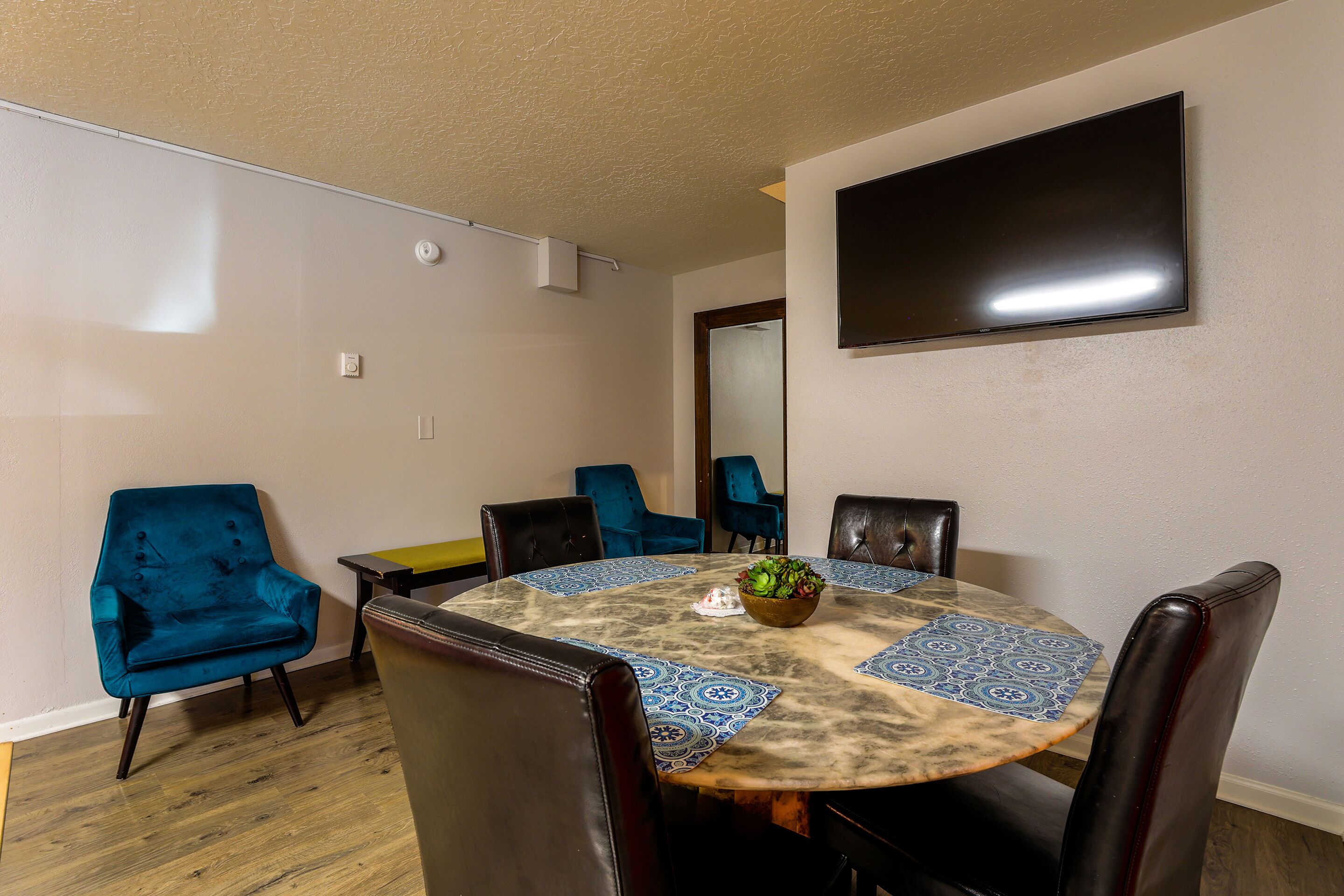 apartment, 2 bedrooms | room amenity