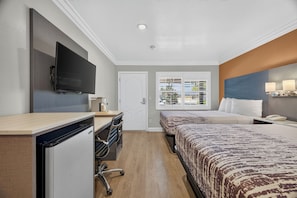 Standard Room, 2 Double Beds | Desk, iron/ironing board, WiFi (free), bed sheets - Padre Oaks (Monterey)