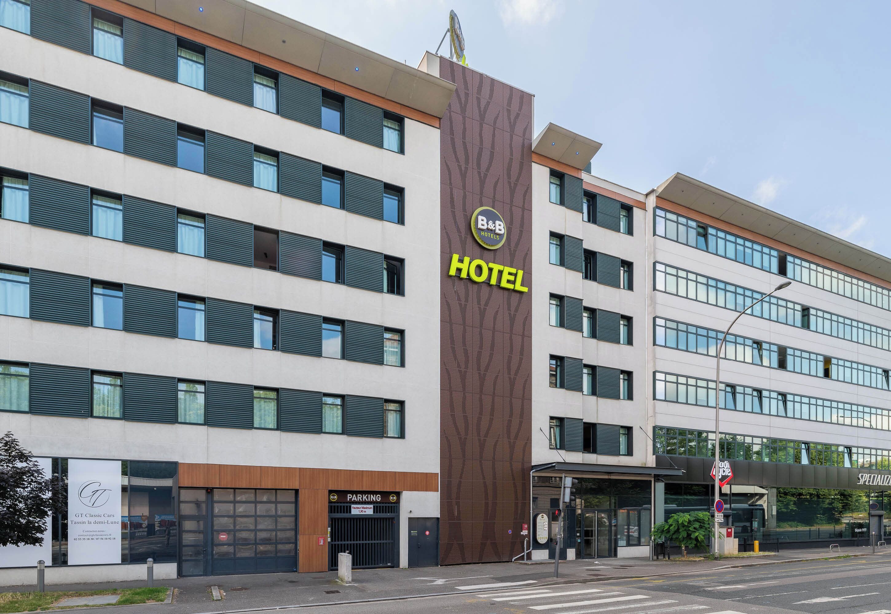 واجهة المنشأة