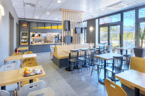 B&B HOTEL Marseille Vélodrome Prado