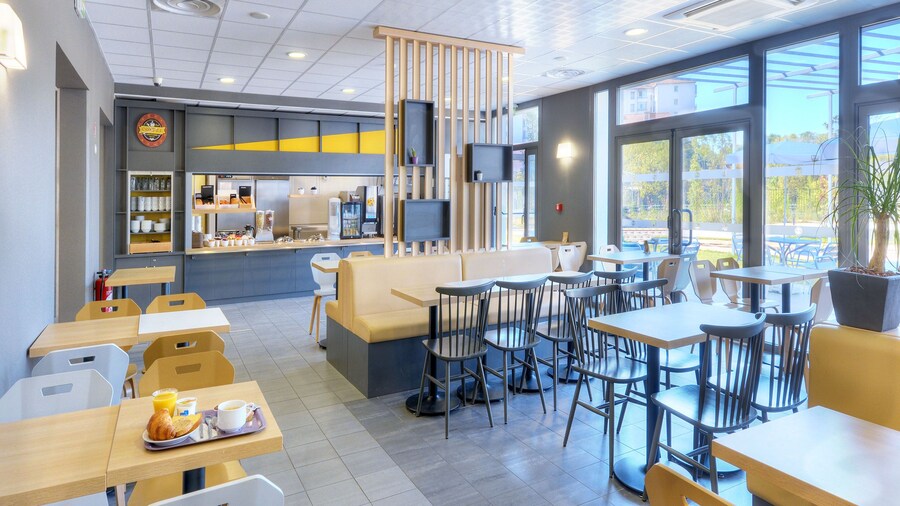 B&B HOTEL Marseille Vélodrome Prado