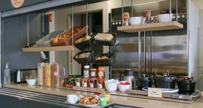 B&B HOTEL Marseille Vélodrome Prado