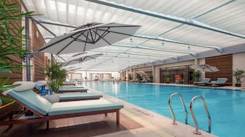 Piscine couverte
