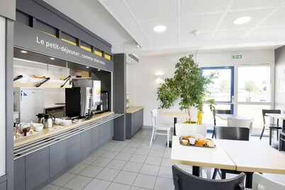 B&B HOTEL Bourges (2)