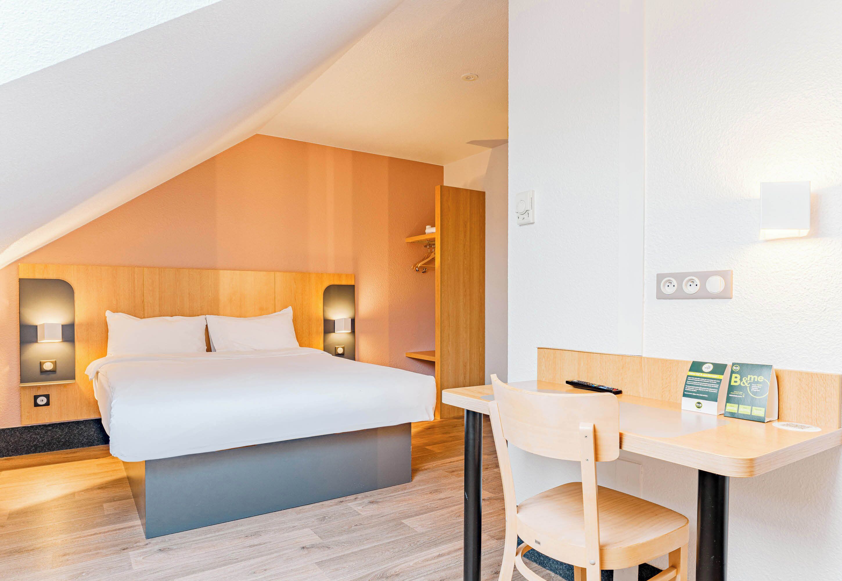 Foto - B&B HOTEL Poitiers 3 Futuroscope