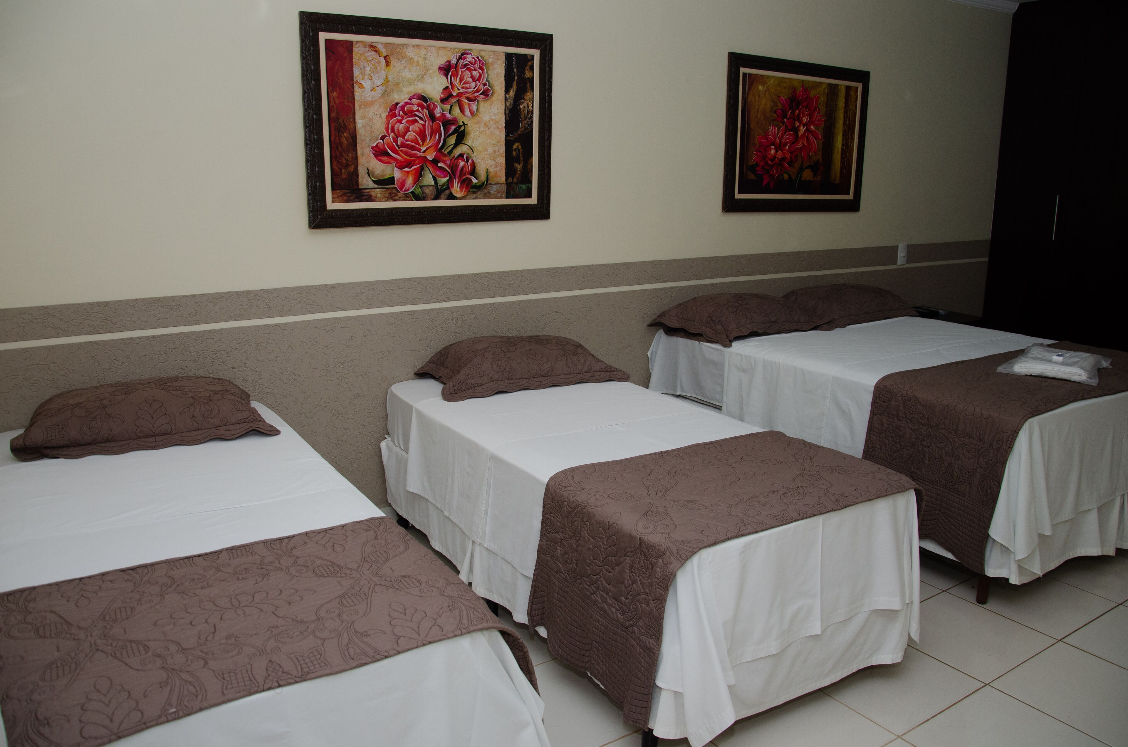 triple room | minibar, desk, blackout curtains, free wifi