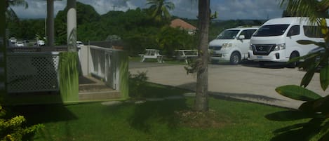 Aparcamiento sin asistencia gratuito