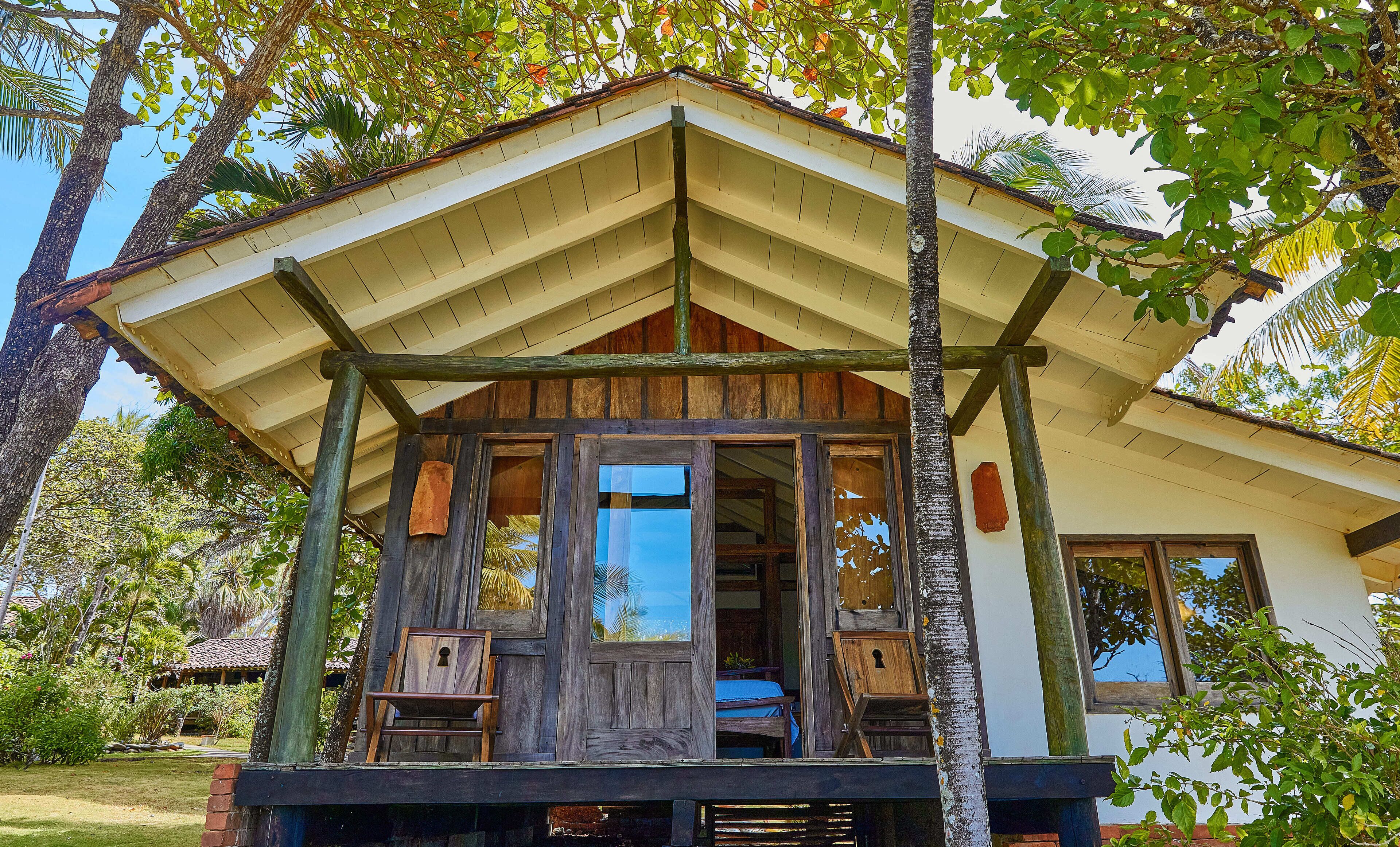 Habitación doble clásica, 1 cama Queen size, vista al océano (Vietnam) | 1 habitación, ropa de cama de alta calidad, edredón y minibar 