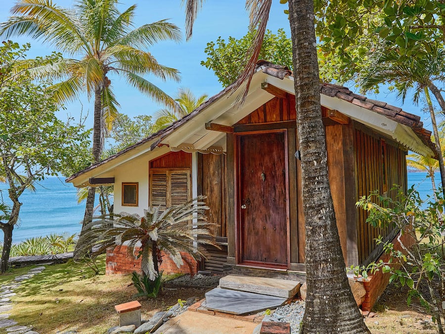 1 bedroom, premium bedding, down comforters, minibar