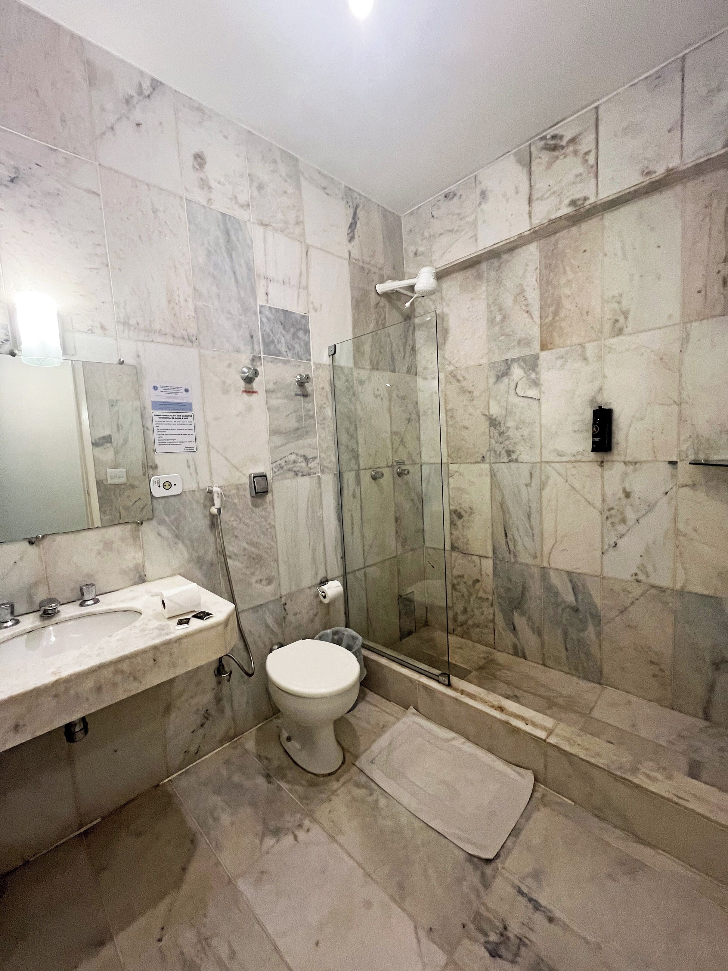 Photo - Riviera Hotel by Bsb Inn