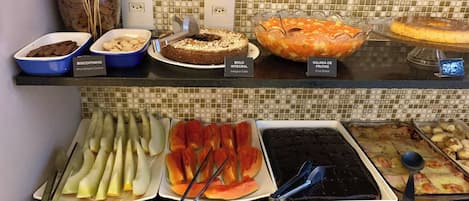 Gratis frukostbuffé varje dag