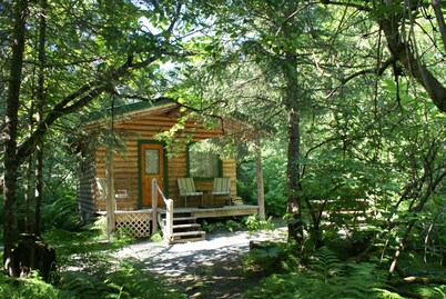 Alaska Creekside Cabins