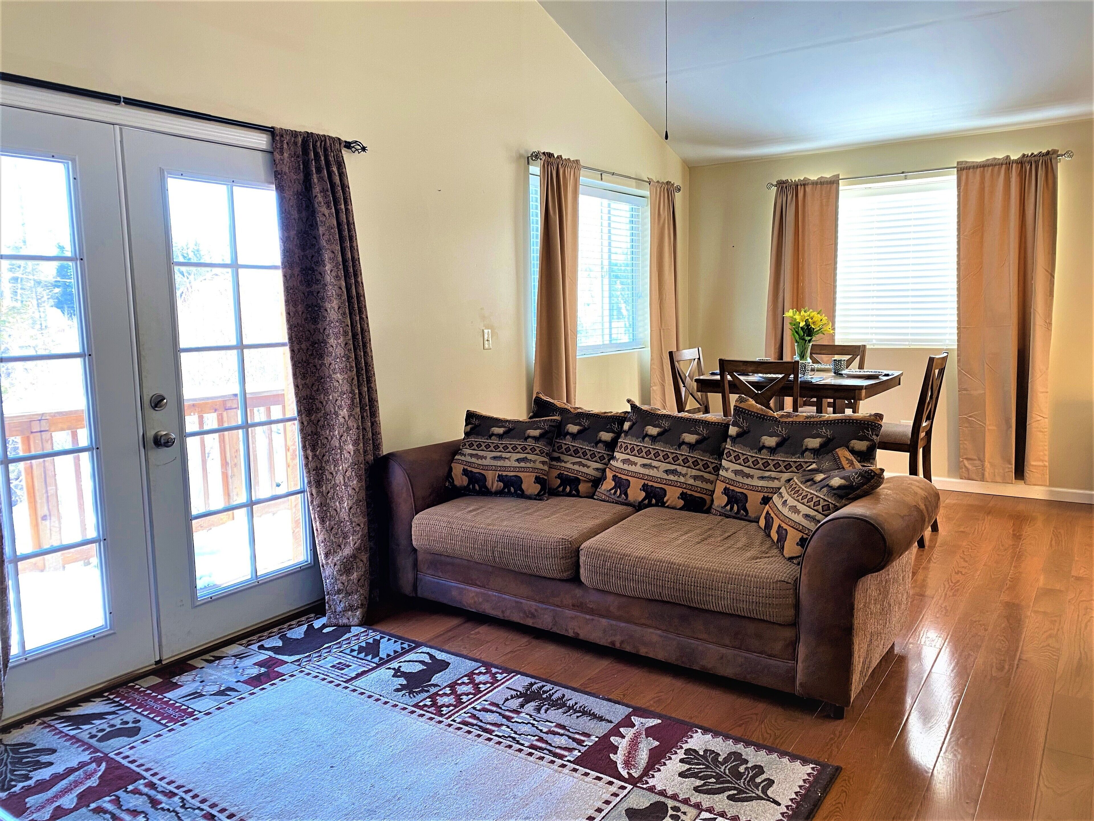 Literie de qualité supérieure, décoration personnalisée