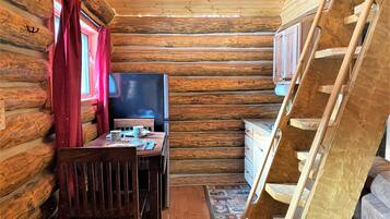 Caribou Cabin | Premium bedding, individually decorated, individually furnished