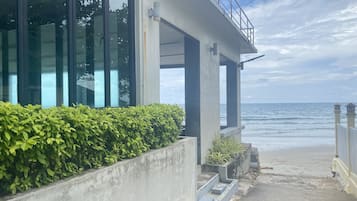 住宿正面