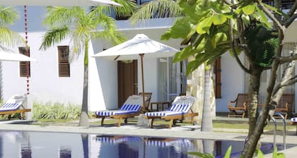 Tamarind Tree Hotel